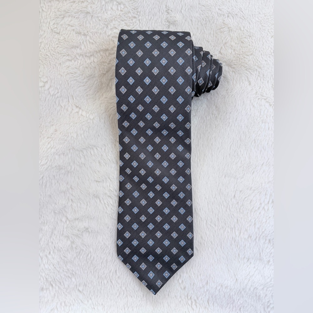 “346” Brooks Brothers Grey and Blue Geometric Tie